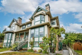 3 1135 Cartier Avenue, Coquitlam, BC