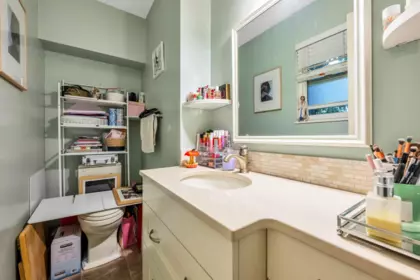 Hallway Photo of 1605 Cornell Avenue, Coquitlam, BC