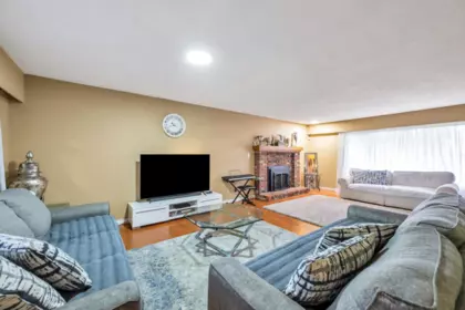 Kitchen Photo of 1605 Cornell Avenue, Coquitlam, BC