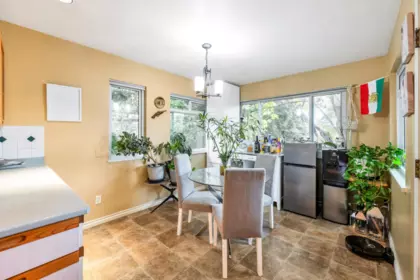 Office / Den Photo of 1605 Cornell Avenue, Coquitlam, BC
