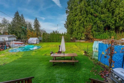 Breakfast Nook Photo of 12250 Skillen Street, Maple Ridge, BC