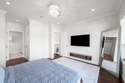 Basement Recreation Room Photo of 4758 Maitland, Burnaby, BC