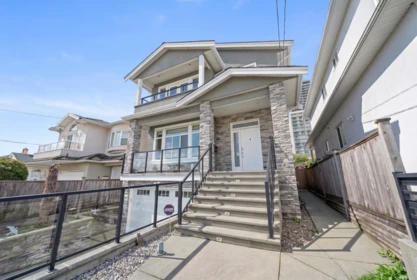 Family Room Photo of 4758 Maitland, Burnaby, BC