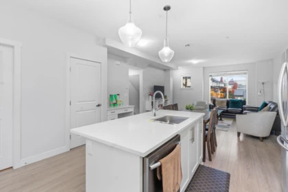 Kitchen Island Photo of 147 6030 142 Street, Surrey, BC