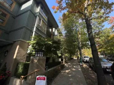 215 285 Newport Drive, Port Moody, BC, Port Moody — Apartment/Condo for sale