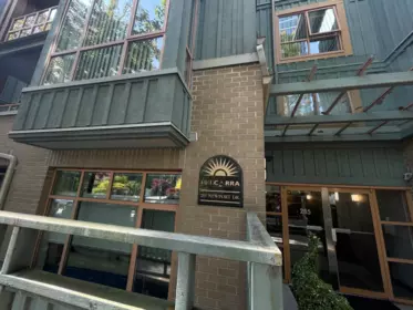 215 285 Newport Drive, Port Moody, BC, Port Moody — Apartment/Condo for sale