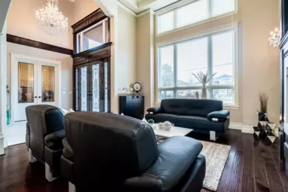 9028 Pinewell Crescent, Richmond, BC, Richmond — Single Family Residence for sale