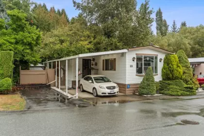 69 3300 Horn Street, Abbotsford, BC, Abbotsford — Manufactured Home for sale