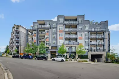205 11077 Ravine Road, Surrey, BC, Surrey — Apartment/Condo for sale
