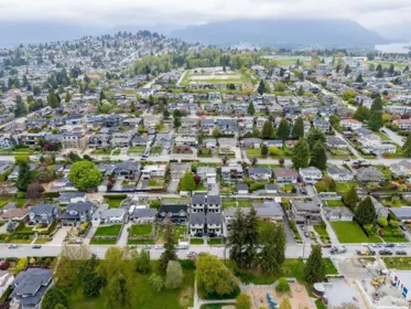 3 5953 Winch Street, Burnaby, BC, Burnaby — Single Family Residence for sale