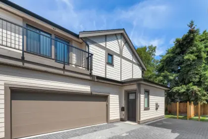 11486 Railway Avenue, Richmond, BC, Richmond — Half Duplex for sale