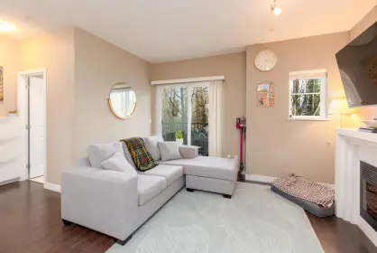 222 3888 Norfolk Street, Burnaby, BC, Burnaby — Townhouse for sale