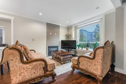 7052 Ramsay Avenue, Burnaby, BC, Burnaby — Half Duplex for sale