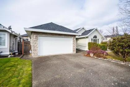 6095 170 Street, Surrey, BC, Surrey — Single Family Residence for sale