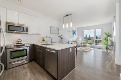 407 1201 W 16th Street, North Vancouver, BC, North Vancouver — Apartment/Condo for sale