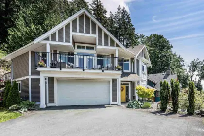 9984 Quarry Road, Chilliwack, BC, Chilliwack — Single Family Residence for sale