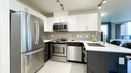 1105 2689 Kingsway, Vancouver, BC, Vancouver — Apartment/Condo for sale
