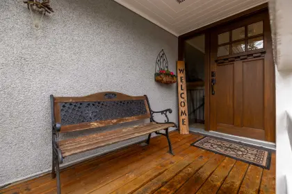 20366 43 Avenue, Langley, BC, Langley — Single Family Residence for sale