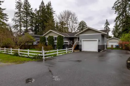 20366 43 Avenue, Langley, BC, Langley — Single Family Residence for sale