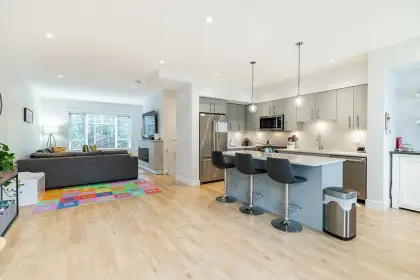23 22128 48a Avenue, Langley, BC, Langley — Townhouse for sale