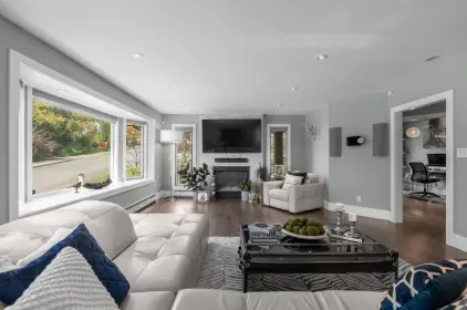 5110 Ewart Street, Burnaby, BC, Burnaby — Single Family Residence for sale
