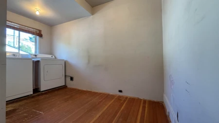 Breakfast Nook Photo of 5480 Collingwood Street, Vancouver, BC