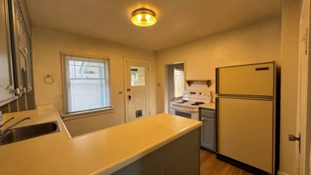 Kitchen Photo of 5480 Collingwood Street, Vancouver, BC