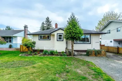 45424 Wells Road, Chilliwack, BC, Chilliwack — Single Family Residence for sale