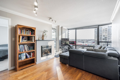 1404 4182 Dawson Street, Burnaby, BC, Burnaby — Apartment/Condo for sale
