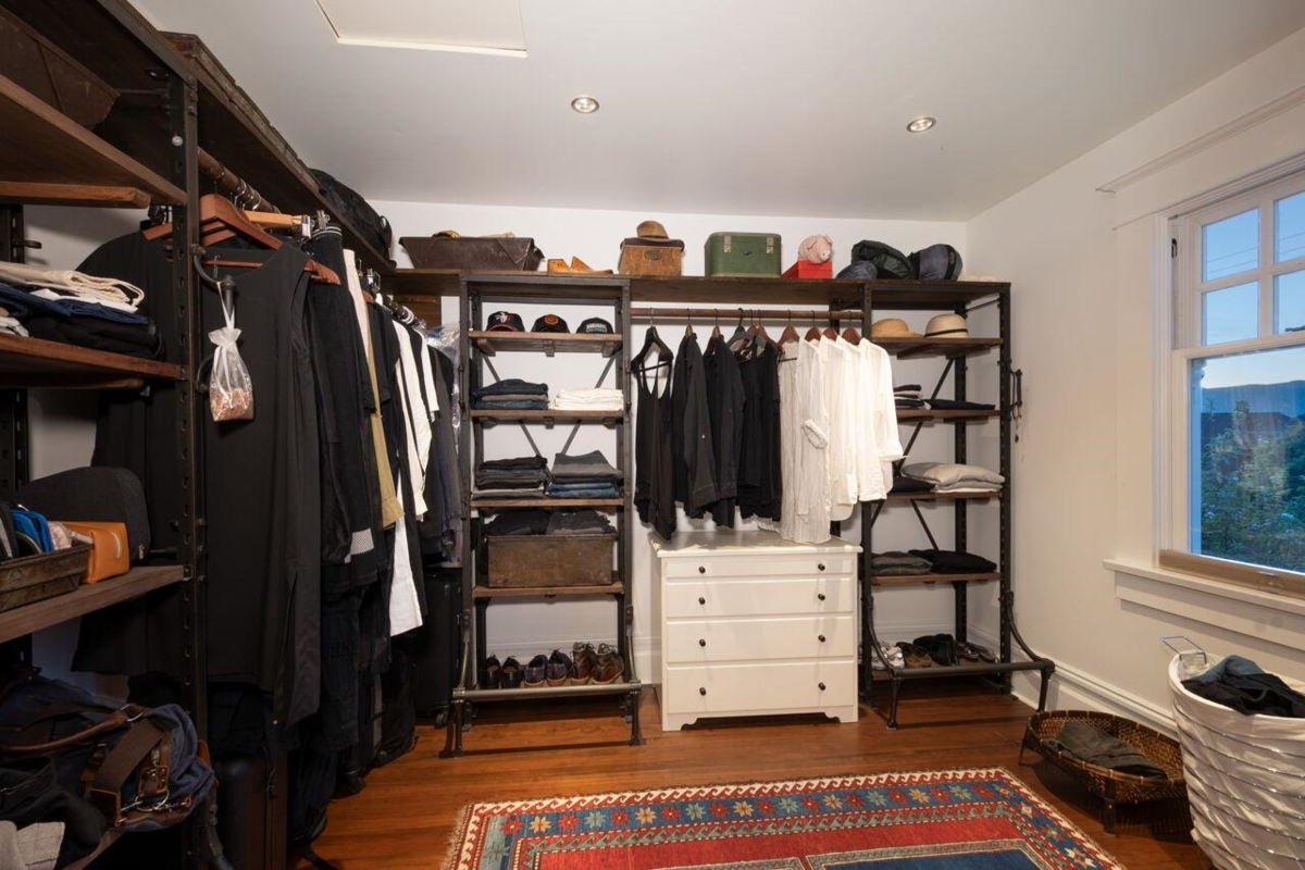 Mudroom Photo of 1859 Napier Street, Vancouver, BC