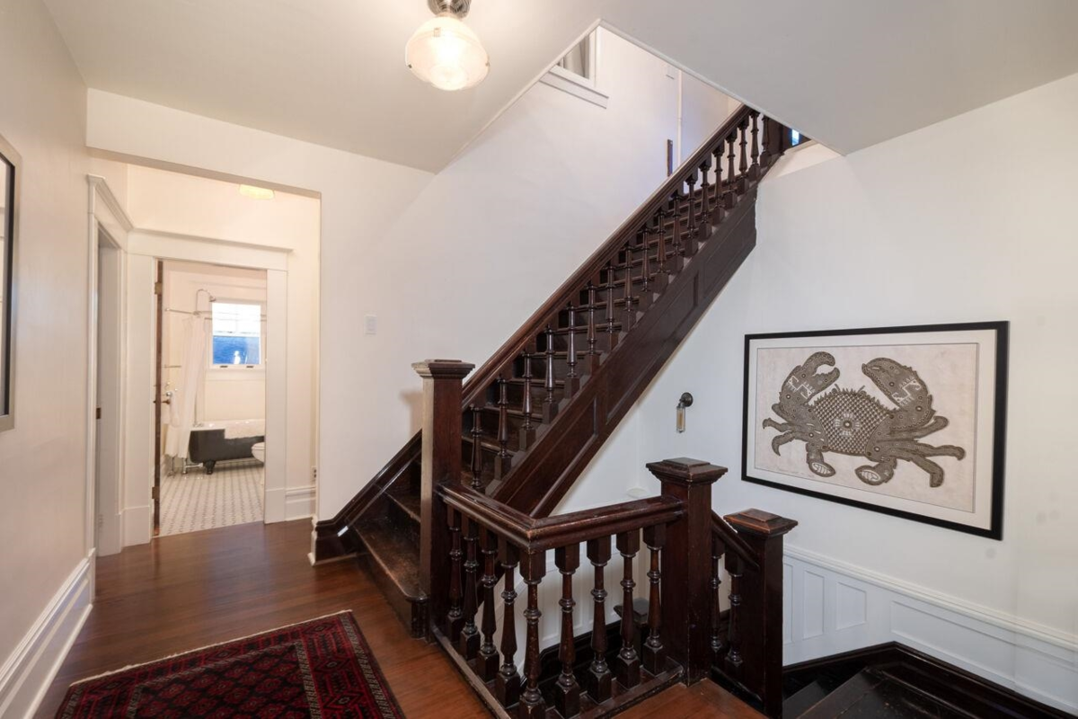 Powder Room Photo of 1859 Napier Street, Vancouver, BC