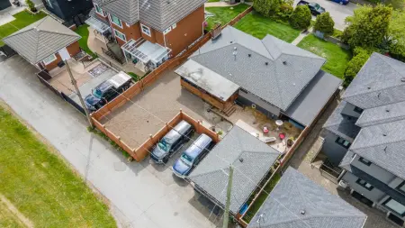 5865 Charles Street, Burnaby, BC, Burnaby — Single Family Residence for sale
