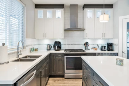 Guest Bathroom Photo of 6046 145 Street, Surrey, BC