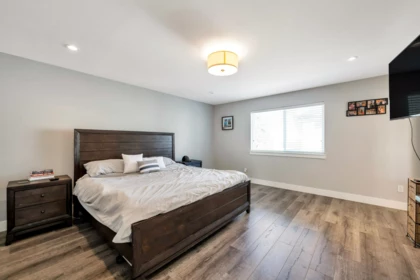 Hallway Photo of 6046 145 Street, Surrey, BC