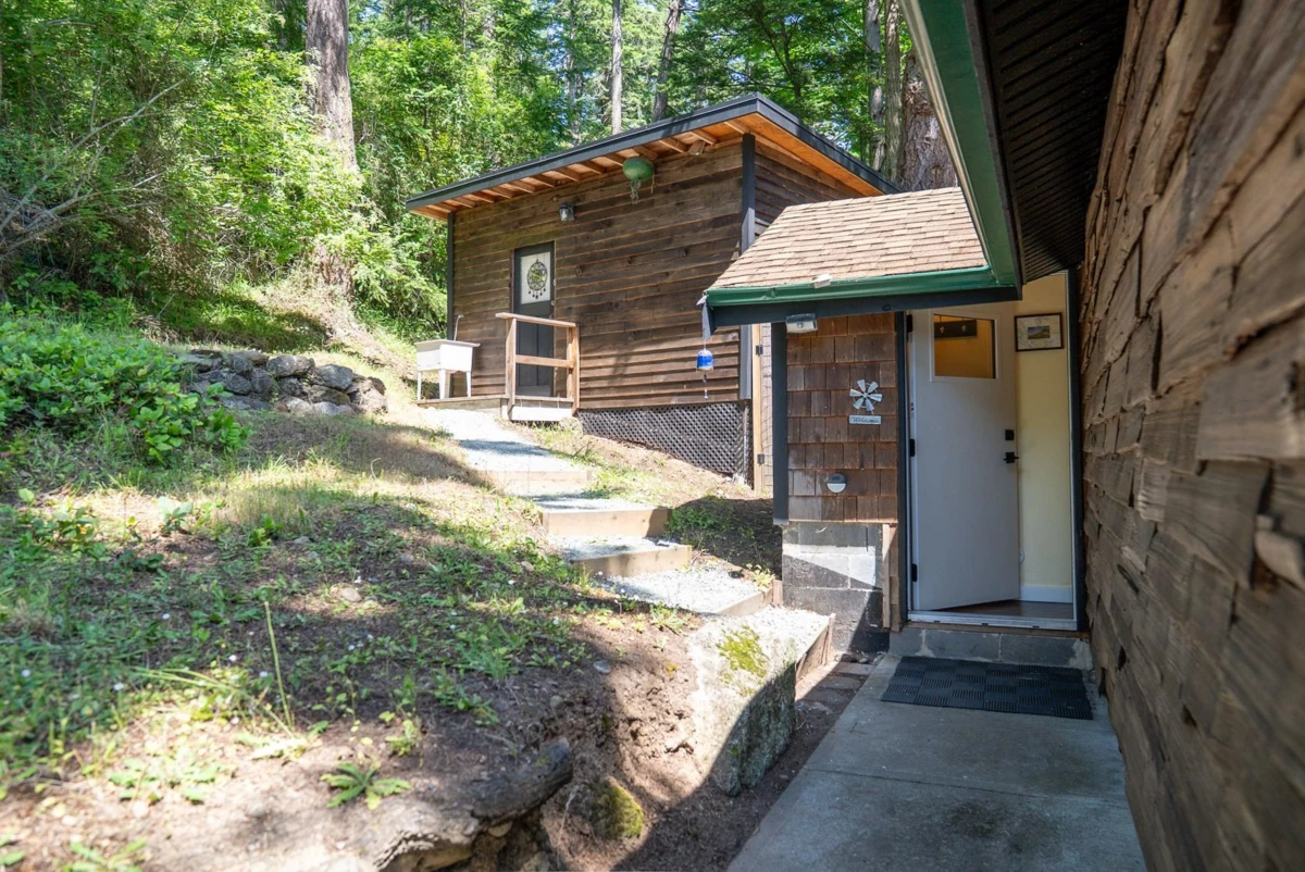 Swimming Pool Photo of 9907 Gowlland Point Road, Pender Island, BC