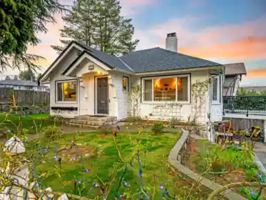 550 Sutherland Avenue, North Vancouver, BC, North Vancouver — Single Family Residence for sale
