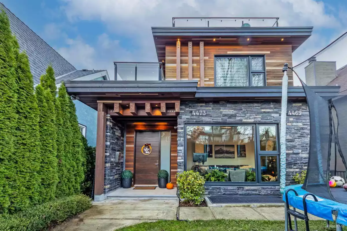 Exterior Rear Photo of 4473 W 5th Avenue, Vancouver, BC