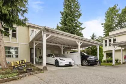 29 3075 Trethewey Street, Abbotsford, BC