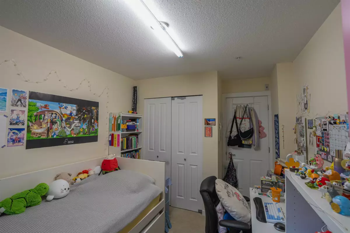 Office / Den Photo of 5113 5111 Garden City Road, Richmond, BC