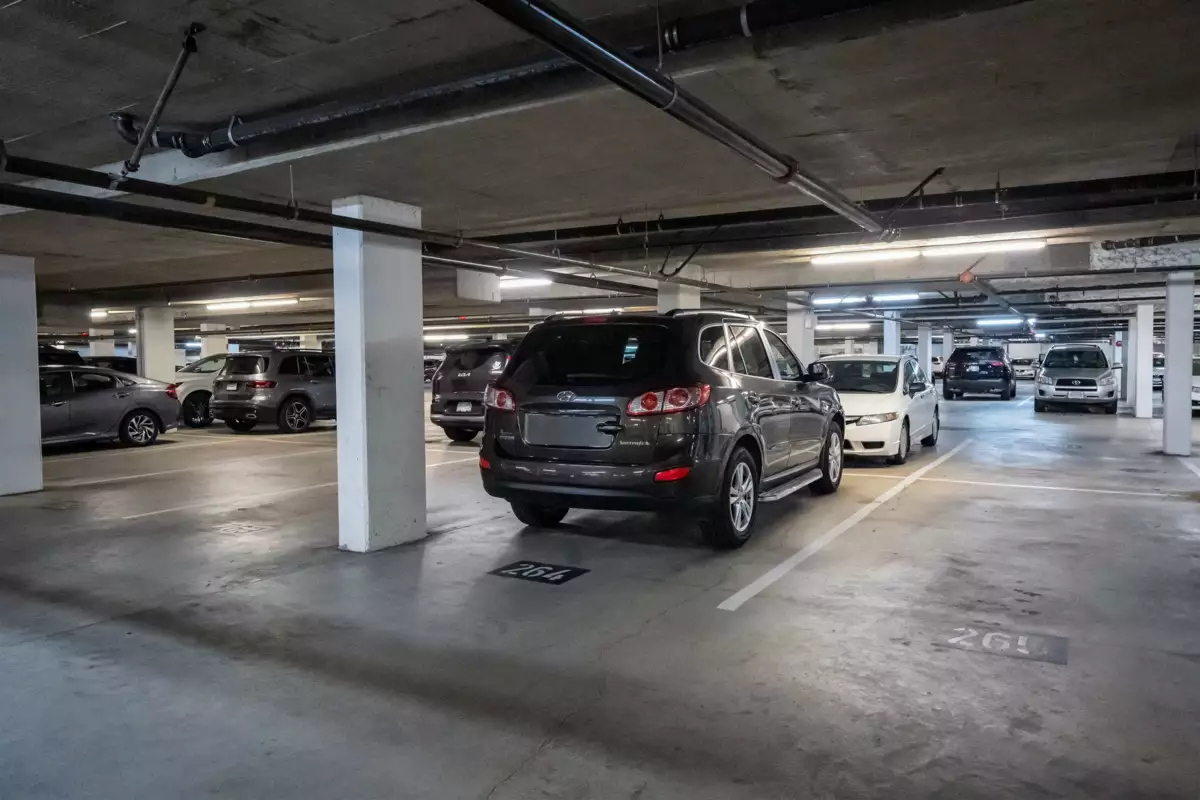Staircase Photo of 5113 5111 Garden City Road, Richmond, BC
