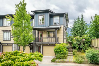 1272 Stonemount Place, Squamish, BC, Squamish — Townhouse for sale