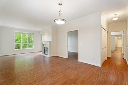 409 13860 70 Avenue, Surrey, BC, Surrey — Apartment/Condo for sale