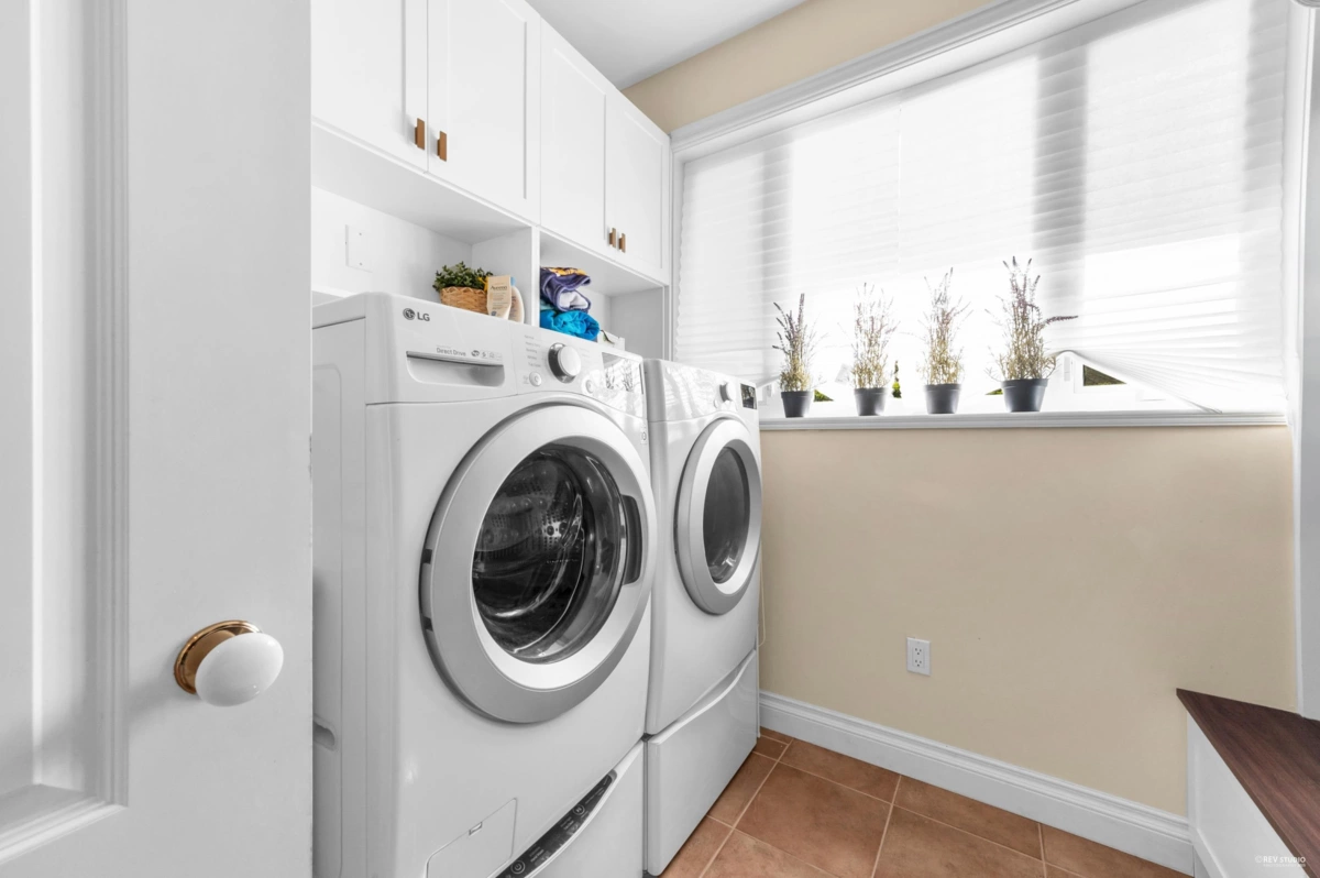 Bedroom 4 Photo of 848 Fairmile Road, West Vancouver, BC