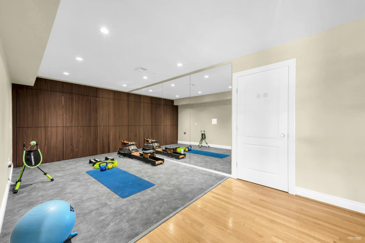 Mudroom Photo of 848 Fairmile Road, West Vancouver, BC