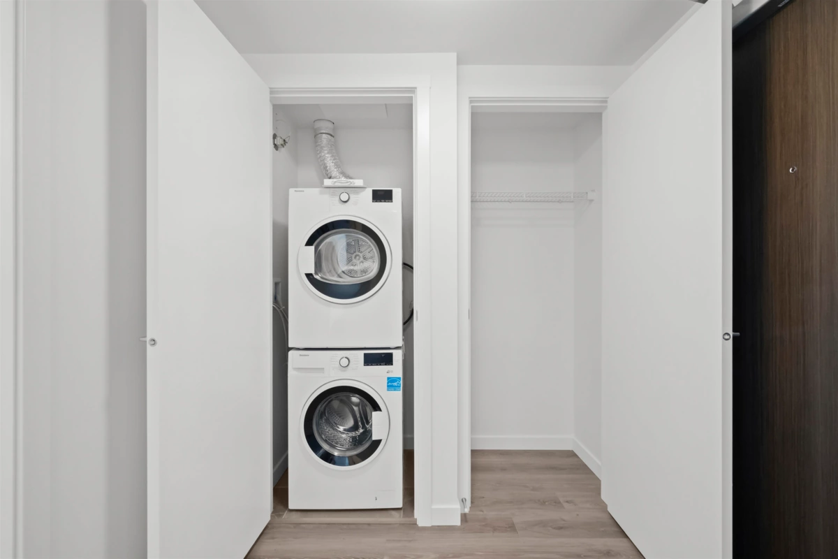 Loft / Bonus Room Photo of 1211 13350 Central Avenue, Surrey, BC