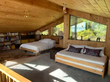Basement Recreation Room Photo of 10881 Sunshine Coast Highway, Halfmoon Bay, BC
