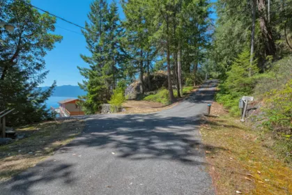 Outdoor Kitchen Photo of 10881 Sunshine Coast Highway, Halfmoon Bay, BC