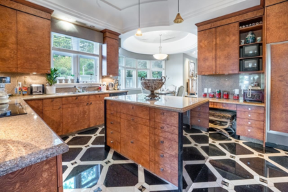 Guest Bathroom Photo of 4788 Belmont Avenue, Vancouver, BC