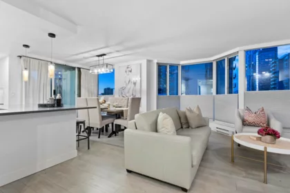 301 789 Jervis Street, Vancouver, BC, West End VW — 2 bed apartment/condo for sale