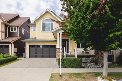 17363 0b Avenue, Surrey, BC, Surrey — Single Family Residence for sale